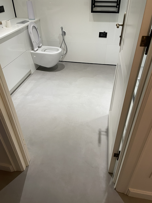 замена плитки на микроцемент